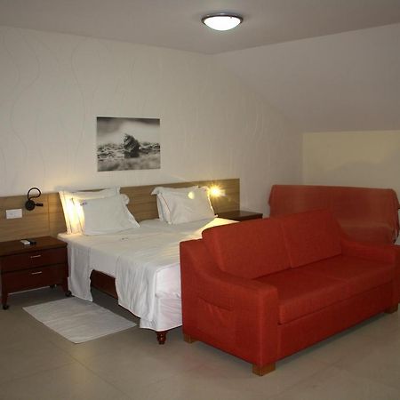 Mindelo Residencial Bed & Breakfast Dış mekan fotoğraf