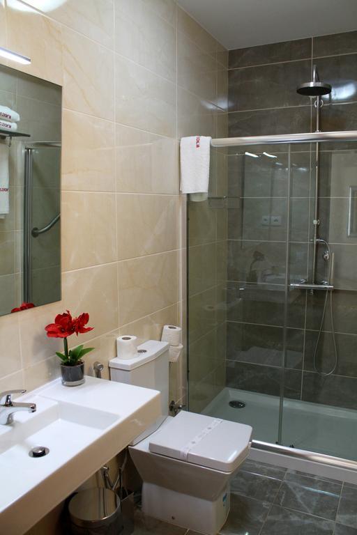 Mindelo Residencial Bed & Breakfast Oda fotoğraf