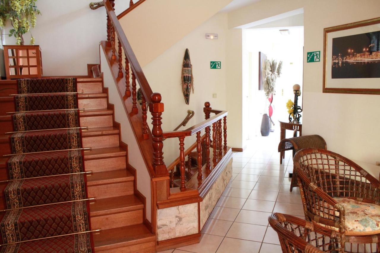 Mindelo Residencial Bed & Breakfast Dış mekan fotoğraf